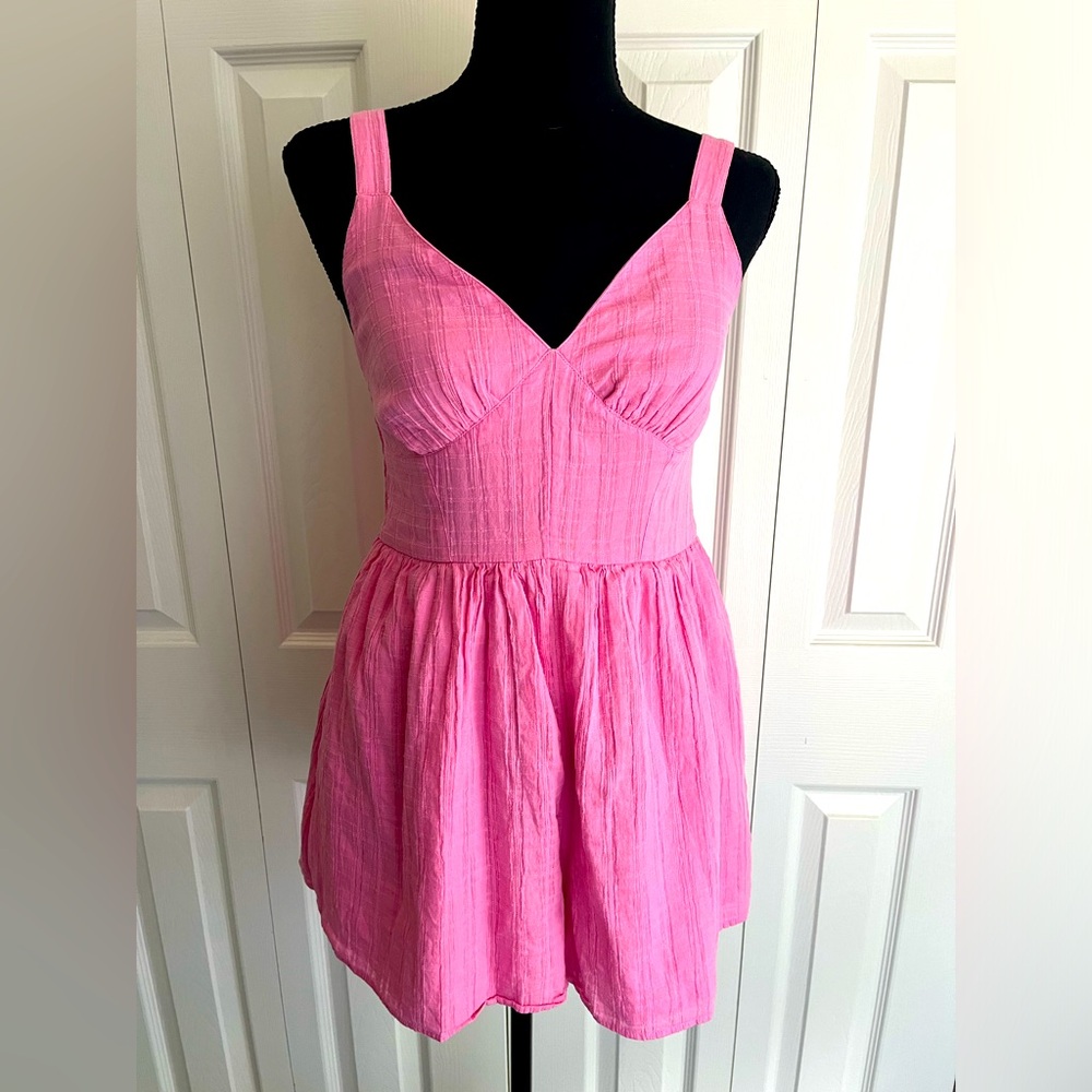 🎀 American Eagle Pink Cotton/Linen Short Romper with Pockets SIZE MEDIUM
